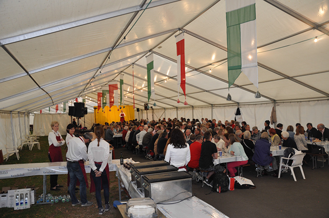 repas_benevoles_sport_lausanne_2014 010.jpg